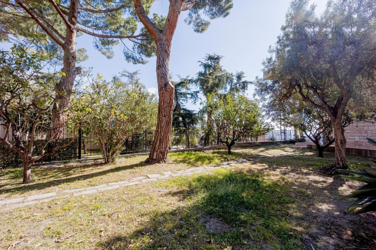 Lemon Tree Apartment - Garden, Sea View, Wifi Σαν Ρέμο Εξωτερικό φωτογραφία